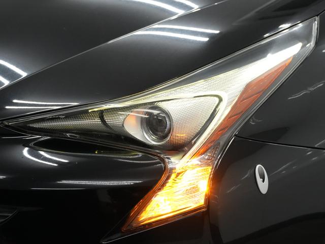 プリウス Ｓ　フロントモデリスタエアロ／サイドモデリスタ／車高調／ローダウン／ＷＯＲＫ　ＳＣＨＷＥＲＴＱＵＥＬＬ　１９ＡＷ／トヨタ純正９インチナビ／バックカメラ／Ｂｌｕｅｔｏｏｔｈ／ＥＴＣ／サンルーフ／（44枚目）