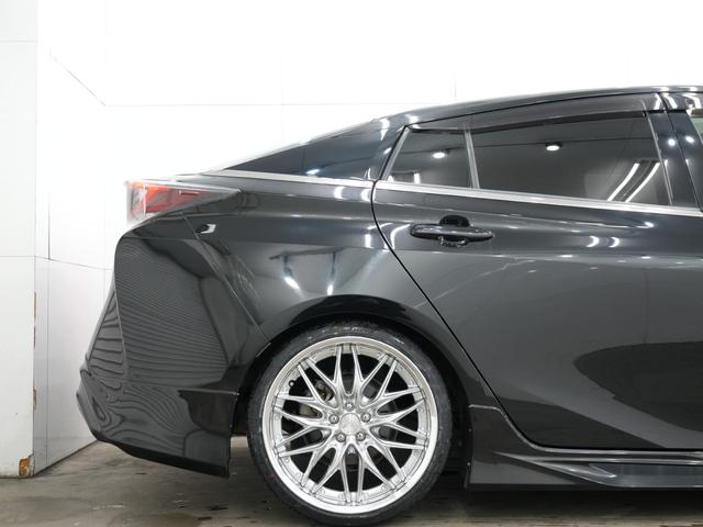 プリウス Ｓ　フロントモデリスタエアロ／サイドモデリスタ／車高調／ローダウン／ＷＯＲＫ　ＳＣＨＷＥＲＴＱＵＥＬＬ　１９ＡＷ／トヨタ純正９インチナビ／バックカメラ／Ｂｌｕｅｔｏｏｔｈ／ＥＴＣ／サンルーフ／（49枚目）
