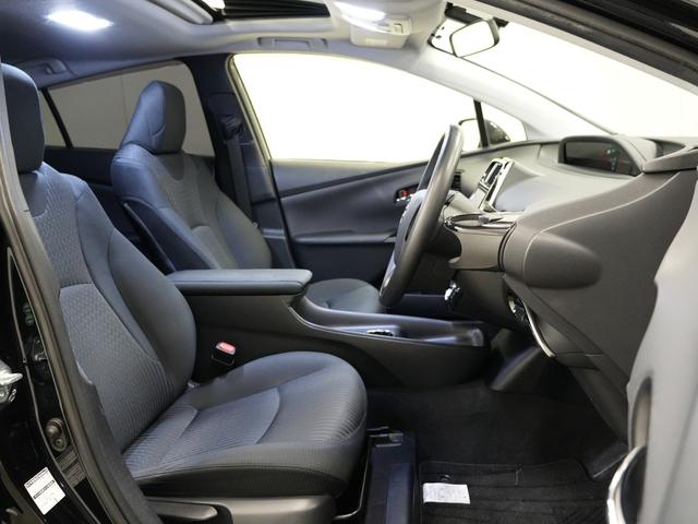 プリウス Ｓ　フロントモデリスタエアロ／サイドモデリスタ／車高調／ローダウン／ＷＯＲＫ　ＳＣＨＷＥＲＴＱＵＥＬＬ　１９ＡＷ／トヨタ純正９インチナビ／バックカメラ／Ｂｌｕｅｔｏｏｔｈ／ＥＴＣ／サンルーフ／（63枚目）