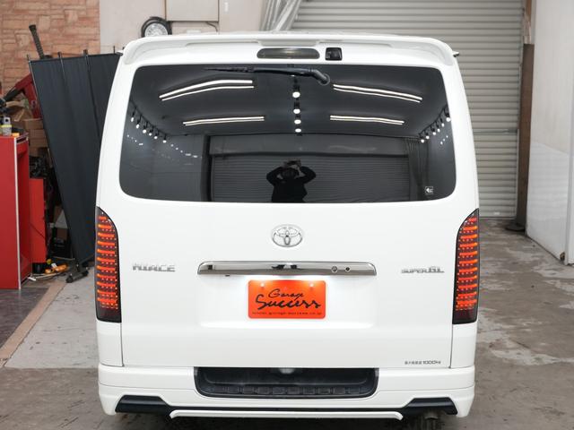 ハイエースバン スーパーＧＬ　ダークプライムＩＩ　バッドフェイスボンネット／ローダウン／ＷＯＲＫ　ＸＴＲＡＰＭ１ＨＣ１８インチＡＷ　限定カラー／バックカメラ／ＥＴＣ／Ｂｌｕｅｔｏｏｔｈ／ドライブレコーダー／デジタルインナーミラー／ＬＥＤテールランプ（60枚目）