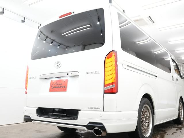 ハイエースバン スーパーGL ダークプライムII バッドフェイスボンネット/ローダウン/ESSEX ENCM17インチAW/バックカメラ/ETC/Bluetooth/デジタルインナーミラー/LEDテールランプ/テレビフルセグ/LEDテールランプ/(12枚目)