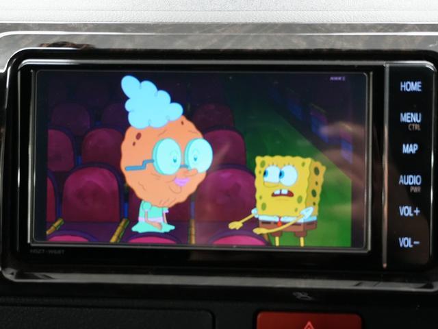 ハイエースバン スーパーGL ダークプライムII バッドフェイスボンネット/ローダウン/ESSEX ENCM17インチAW/バックカメラ/ETC/Bluetooth/デジタルインナーミラー/LEDテールランプ/テレビフルセグ/LEDテールランプ/(34枚目)