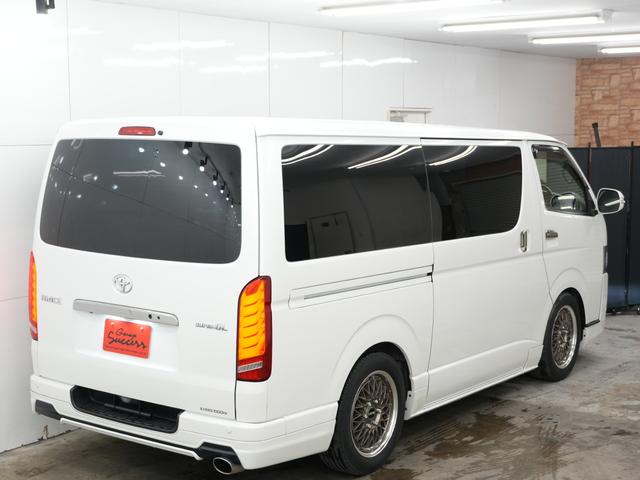 ハイエースバン スーパーGL ダークプライムII バッドフェイスボンネット/ローダウン/ESSEX ENCM17インチAW/バックカメラ/ETC/Bluetooth/デジタルインナーミラー/LEDテールランプ/テレビフルセグ/LEDテールランプ/(59枚目)