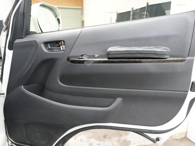 ハイエースバン スーパーGL ダークプライムII バッドフェイスボンネット/ローダウン/ESSEX ENCM17インチAW/バックカメラ/ETC/Bluetooth/デジタルインナーミラー/LEDテールランプ/テレビフルセグ/LEDテールランプ/(63枚目)