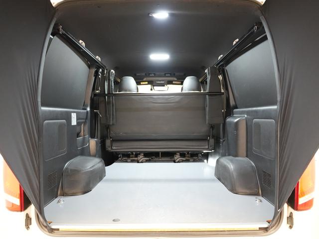 ハイエースバン スーパーGL ダークプライムII バッドフェイスボンネット/ローダウン/ESSEX ENCM17インチAW/バックカメラ/ETC/Bluetooth/デジタルインナーミラー/LEDテールランプ/テレビフルセグ/LEDテールランプ/(78枚目)