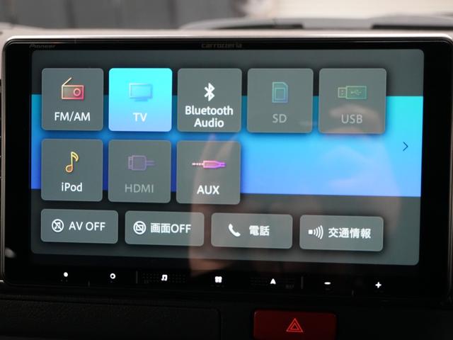 ハイエースバン スーパーＧＬ　ダークプライム　ＡＭＥ　シュタイナーＦＴＸ１７インチＡＷ／カロッツェリアナビ／バックカメラ／ＥＴＣ／Ｂｌｕｅｔｏｏｔｈ／ミラー型ドライブレコーダー／ドライブレコーダー／フリップダウンモニター／両側電動スライドドア（7枚目）