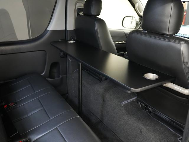 ハイエースバン スーパーＧＬ　ダークプライム　ＡＭＥ　シュタイナーＦＴＸ１７インチＡＷ／カロッツェリアナビ／バックカメラ／ＥＴＣ／Ｂｌｕｅｔｏｏｔｈ／ミラー型ドライブレコーダー／ドライブレコーダー／フリップダウンモニター／両側電動スライドドア（68枚目）