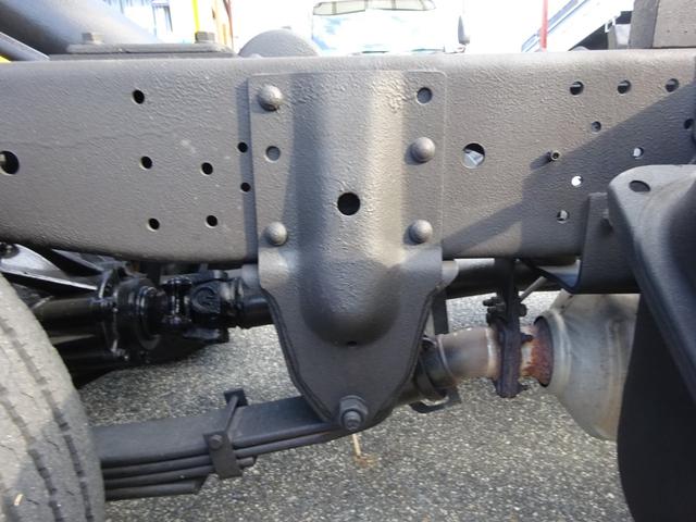 エルフトラック 強化フルフラットローダンプ 電動コボレーン サイドドア溶接止現状一方開 中間金具 プロテクターアングル補強(19枚目)