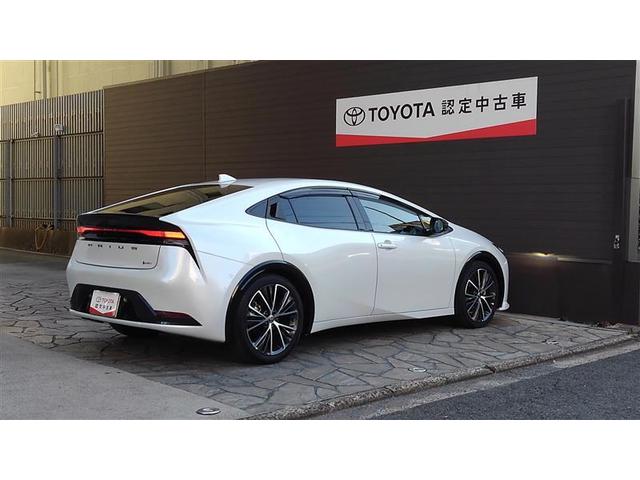 プリウス Ｚ　リアカメラ　プリクラッシュ　１オーナ　メモリナビ　ＡＣ１００Ｖ電源　ＬＥＤランプ　ナビ・ＴＶ　オートクルーズ　アルミホイール　ドライブレコーダ　ＡＣ　運転席エアバッグ　横滑り防止装置　ＥＴＣ付　ＡＢＳ（7枚目）