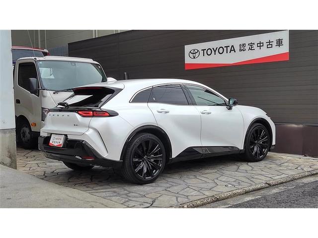 クラウンスポーツ Ｚ　ＡＷＤ　フルセグテレビ　１オーナー　ＥＴＣ車載器　ＴＶナビ　クルコン　横滑り防止装置　エアバッグ　本革　ＡＣ１００Ｖ　ミュージックプレイヤー接続可　メモリナビ　ドラレコ　キーレス　盗難防止装置　ＡＢＳ（6枚目）