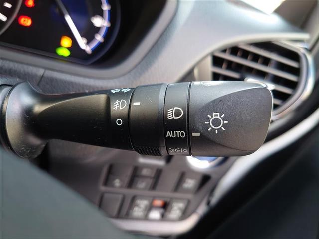 ノア ハイブリッドG スマートキー&プッシュスタート LEDへッドライト 地デジ イモビライザー Wエアコン パワーウインドウ アルミ クルコン エアバッグ 横滑り防止 DVD再生機能 フルフラット パワステ ナビTV(11枚目)