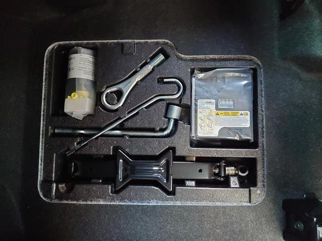 ルーミー カスタムG-T 助手席エアバック 両側オートスライドドア スマートキープッシュスタート LEDライト 1オーナー 横滑り防止機能 クルコン ETC付 アルミホイール フルフラット キーレス DVD ドラレコ ABS(24枚目)