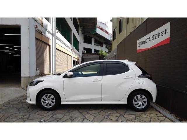 ヤリス Ｘ　ＰＣＳ　横滑り防止装置付き　ワイヤレスキー　盗難防止　サイドエアバック　エアコン　Ｗエアバッグ　パワーウインドウ　ＥＴＣ付き　パワステ　運転席エアバッグ　１オーナー　メディアプレイヤー接続　ＡＢＳ（5枚目）