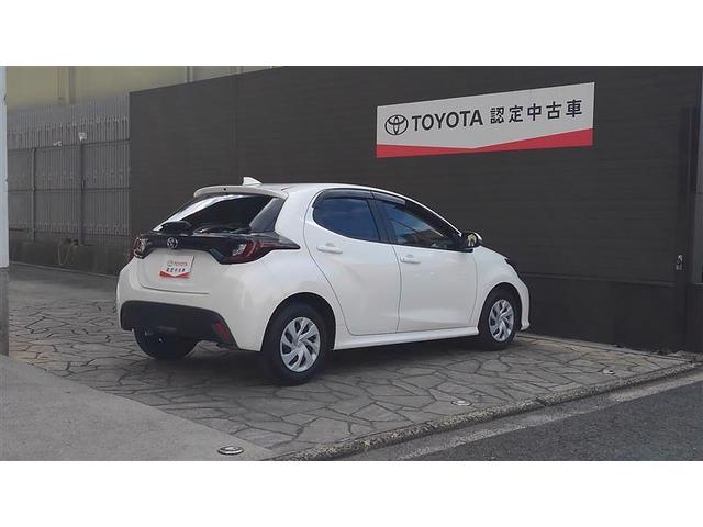 ヤリス Ｘ　ＰＣＳ　横滑り防止装置付き　ワイヤレスキー　盗難防止　サイドエアバック　エアコン　Ｗエアバッグ　パワーウインドウ　ＥＴＣ付き　パワステ　運転席エアバッグ　１オーナー　メディアプレイヤー接続　ＡＢＳ（6枚目）