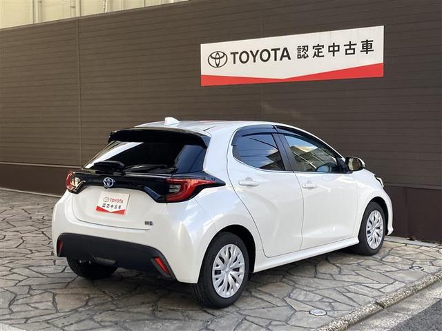 ヤリス ハイブリッドZ PCS Bカメラ ドラレコ付 ナビ付 LEDランプ スマキー ETC付き メディアプレイヤー接続 VSC パワステ 1オナ車 クルコン カーテンエアバック キーフリー ABS イモビ エアコン(7枚目)