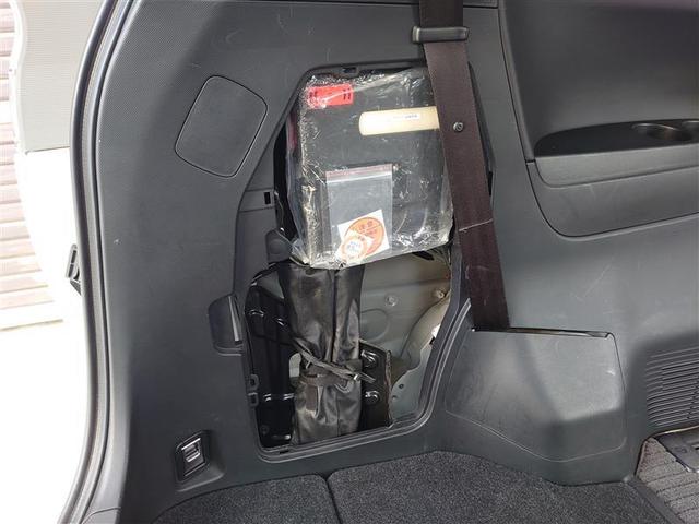 エスティマ アエラス プレミアムエディション 1オーナー車 DVD視聴可能 メモリナビ イモビ キーレス AAC ミュージックプレイヤー接続可 ナビ&TV アルミ ABS 地デジ Wエアバック ウォークスルー スマートキー Bカメラ クルコン(19枚目)