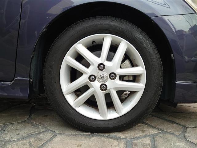 スッキリした純正アルミホイ－ルです