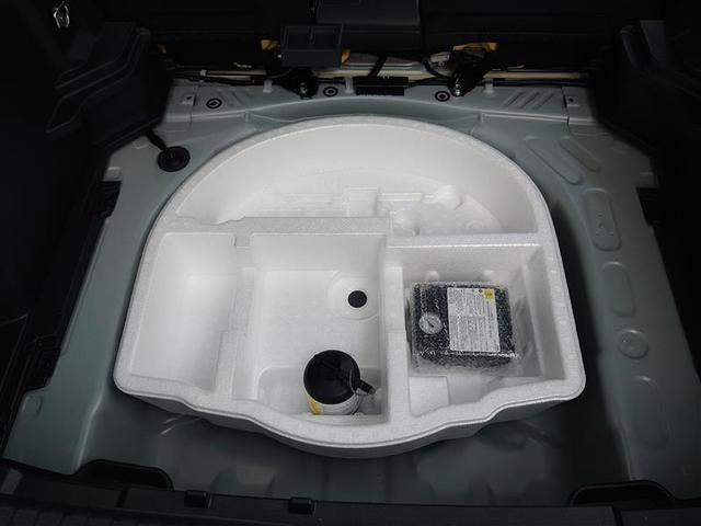 ヤリスクロス ハイブリッドZ ドライブレコーダ インテリジェントキー アルミホイル LEDライト 1オ-ナ- リアカメラ クルーズコントロール 横滑り防止システム 電動シ-ト パワステ オートエアコン キーフリー イモビライザ(21枚目)