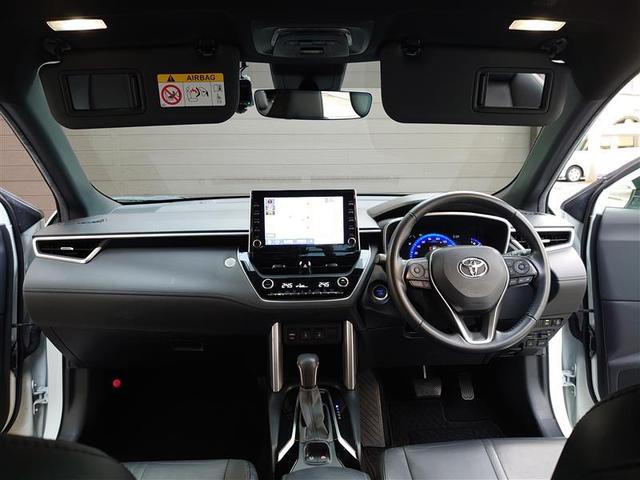 カローラクロス ハイブリッド　Ｚ　ＡＣ１００Ｖ電源　衝突軽減Ｂ　スマキ－　ワンオーナ　半レザー　Ｂモニター　アクティブクルーズコントロール　メモリナビ　アイドリングストップ　イモビ　ＬＥＤ　ＡＣ　運転席Ｐシート　メディアプレイヤー接続（8枚目）