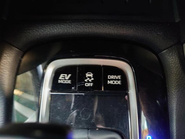 カローラクロス ハイブリッド　Ｚ　ＡＣ１００Ｖ電源　衝突軽減Ｂ　スマキ－　ワンオーナ　半レザー　Ｂモニター　アクティブクルーズコントロール　メモリナビ　アイドリングストップ　イモビ　ＬＥＤ　ＡＣ　運転席Ｐシート　メディアプレイヤー接続（10枚目）