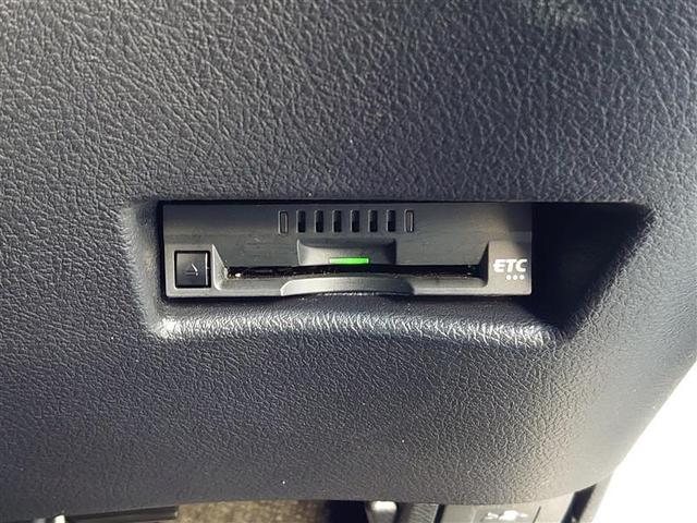 シエンタ ファンベースＧ　バックモニタ－　イモビ　ＤＶＤ再生可　パワステ　ＬＥＤライト　アイスト　デュアルエアバッグ　横滑り防止装置　エアバッグ　ドライブレコーダー　オートエアコン　パワーウィンドウ　ＡＢＳ　スマートキー（13枚目）