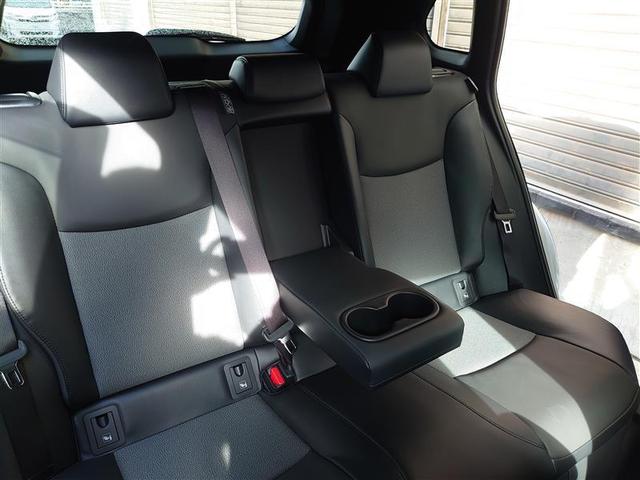 カローラクロス ハイブリッド　Ｚ　Ａクルコン　ＰＣＳ　ＡＣ１００　Ｐシート　４ＷＤ車　横滑り防止装置　キーフリー　ＡＢＳ　ＬＥＤライト　ＥＴＣ車載器　地デジＴＶ　ナビ＆ＴＶ　半革シート　盗難防止装置　アルミホイール　スマートキー（18枚目）