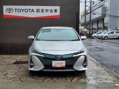 ハイブリッドシステムを新規登録から１０年、走行２０万ｋｍまで保証！トヨタ認定中古車の強みです！ 5