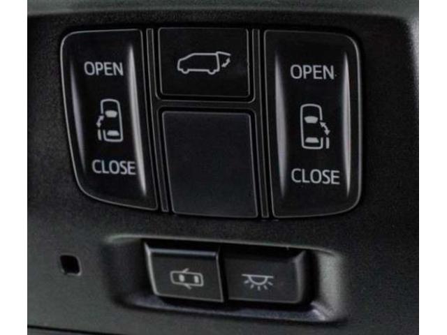 2.5S タイプゴールド 新車 モデリスタエアロ 3眼LEDヘッドシーケンシャルウィンカー ディスプレイオーディオ 両側電動スライド パワーバック ハーフレザー オットマン レーントレーシング Bカメラ 100Vコンセント(8枚目)