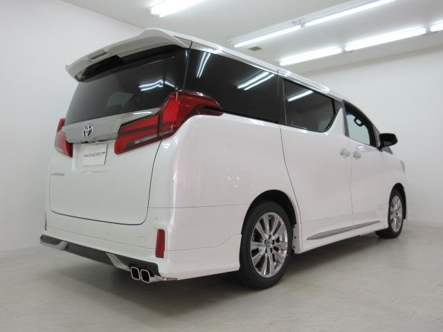 2.5S タイプゴールド 新車 モデリスタエアロ フリップダウンモニター 3眼LEDヘッドシーケンシャルウィンカー ディスプレイオーディオ 両電スラ Pバック ハーフレザー オットマン レーントレーシング 100Vコンセント(5枚目)