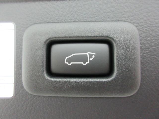 2.5S Cパッケージ 新車 モデリスタフルエアロ フリップダウンモニター 3眼LEDヘッドシーケンシャル 両側電動スライド パワーバック レザーシート 電動オットマン レーントレーシング ディスプレイオーディオBカメラ(50枚目)