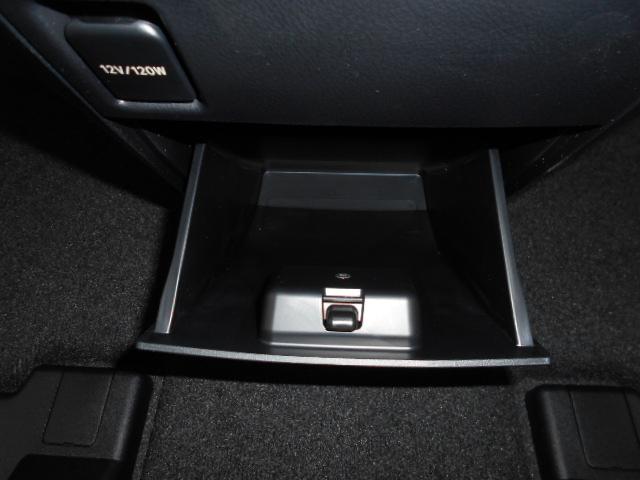 2.5S 新車 7人乗り フリップダウンモニター LEDヘッド 両側電動スライド ディスプレイオーディオ バックカメラ オットマン レーントレーシング レーダークルーズ 衝突防止安全ブレーキ LEDフォグランプ(67枚目)
