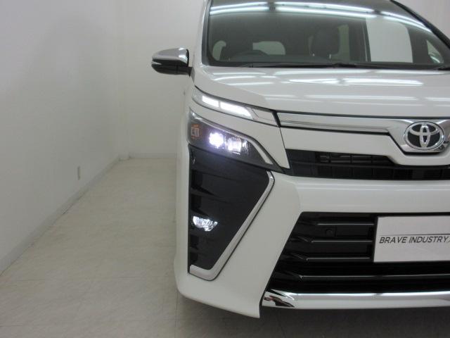 ZS 煌III 新車 7人 ハーフレザー LEDルームランプ 衝突防止安全ブレーキ インテリジェントクリアランスソナー 両側電動スライド LEDヘッドLEDフォグランプ セーフティセンス レーンディパーチャーアラート(48枚目)