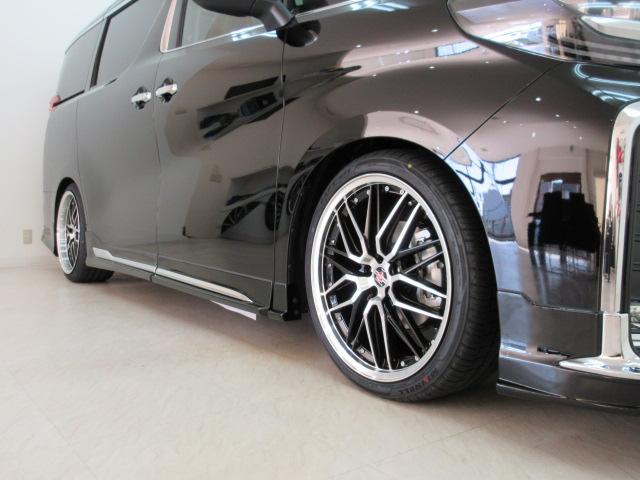 2.5S Cパッケージ 新車 WALDフルコンプリート 車高調 20インチアルミ サンルーフ 3眼LEDヘッド シーケンシャルウィンカー ディスプレイオーディオ 両側電動スライド パワーバック レザーシート 電動オットマン(44枚目)