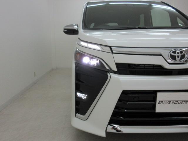 ZS 煌III 新車 7人 ハーフレザー LEDルームランプ 衝突防止安全ブレーキ インテリジェントクリアランスソナー 両側電動スライド LEDヘッドLEDフォグランプ セーフティセンス レーンディパーチャーアラート(48枚目)