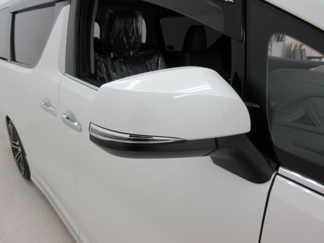 2.5S Cパッケージ 新車 フリップダウンモニター 3眼LEDヘッドライト シーケンシャルウィンカー ディスプレイオーディオ 両側電動スライド パワーバックドア オットマン レーントレーシング レザーシート 電動オットマン(50枚目)
