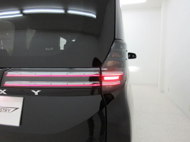 S-Z 新車 7人 3眼LEDヘッド AHS ナビ TV CD DVD 両側電動スライド ディスプレイオーディオ バックカメラ オートエアコン レーントレーシング パーキングサポートブレーキ レーダークルーズ(53枚目)