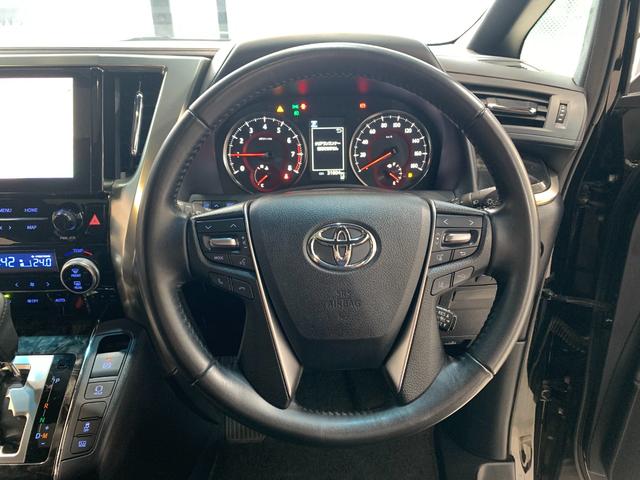 アルファード ２．５Ｓ　タイプゴールドＩＩ　１オーナー　禁煙車　Ｗサンルーフ　両側電動スライドドア　３眼ＬＥＤ　シーケンシャルウインカー　電動リアゲート　ＡＣ１００Ｖ　ハーフレザーシート　ナビキット　純正１８インチＡＷ　ＤＶＤキット　ＥＴＣ（57枚目）