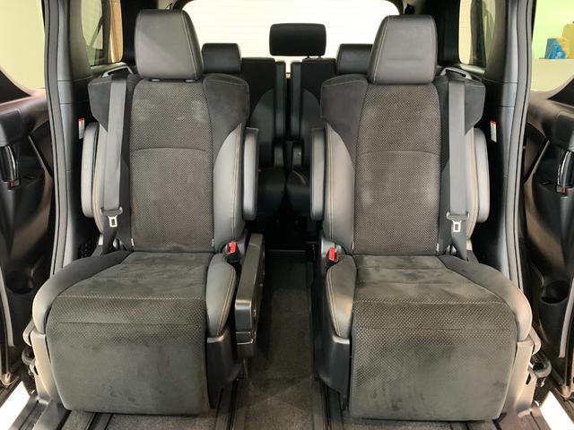 アルファード ２．５Ｓ　タイプゴールドＩＩ　１オーナー　禁煙車　Ｗサンルーフ　両側電動スライドドア　３眼ＬＥＤ　シーケンシャルウインカー　電動リアゲート　ＡＣ１００Ｖ　ハーフレザーシート　ナビキット　純正１８インチＡＷ　ＤＶＤキット　ＥＴＣ（67枚目）