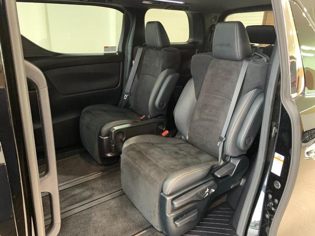 アルファード ２．５Ｓ　タイプゴールドＩＩ　１オーナー　禁煙車　Ｗサンルーフ　両側電動スライドドア　３眼ＬＥＤ　シーケンシャルウインカー　電動リアゲート　ＡＣ１００Ｖ　ハーフレザーシート　ナビキット　純正１８インチＡＷ　ＤＶＤキット　ＥＴＣ（68枚目）