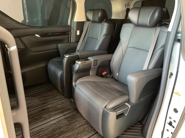 TOYOTA ALPHARD 2.5S C PACKAGE