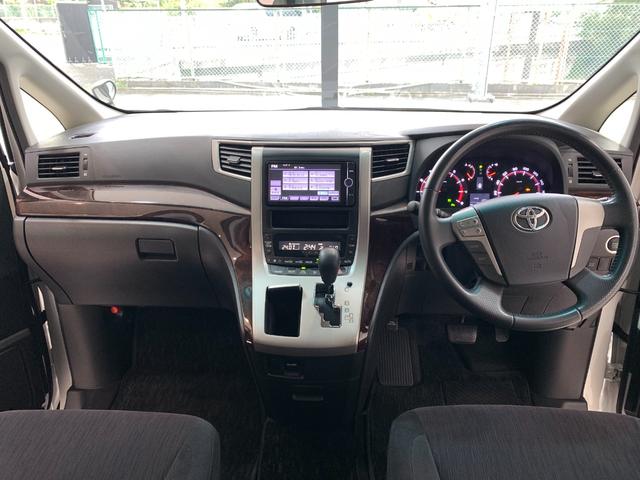 アルファード ２４０Ｓ　ワンオーナー　後期型　７人乗り　両側電動スライドドア　後席モニター　障害物ソナー　２列目オットマン　バックカメラ　ＥＴＣ　１８インチＡＷ　ブルートゥース　ＨＩＤヘッドライト　バックカメラ（6枚目）