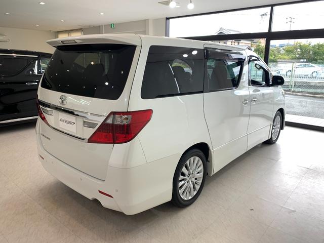 アルファード ２４０Ｓ　ワンオーナー　後期型　７人乗り　両側電動スライドドア　後席モニター　障害物ソナー　２列目オットマン　バックカメラ　ＥＴＣ　１８インチＡＷ　ブルートゥース　ＨＩＤヘッドライト　バックカメラ（26枚目）