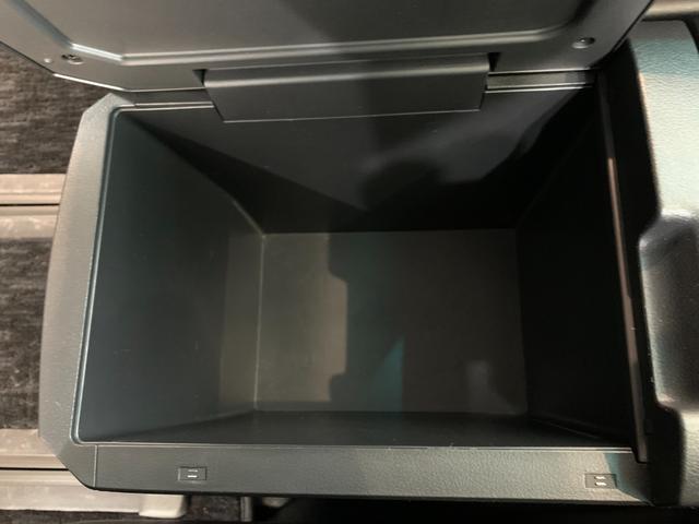 アルファード ２４０Ｓ　ワンオーナー　後期型　７人乗り　両側電動スライドドア　後席モニター　障害物ソナー　２列目オットマン　バックカメラ　ＥＴＣ　１８インチＡＷ　ブルートゥース　ＨＩＤヘッドライト　バックカメラ（55枚目）