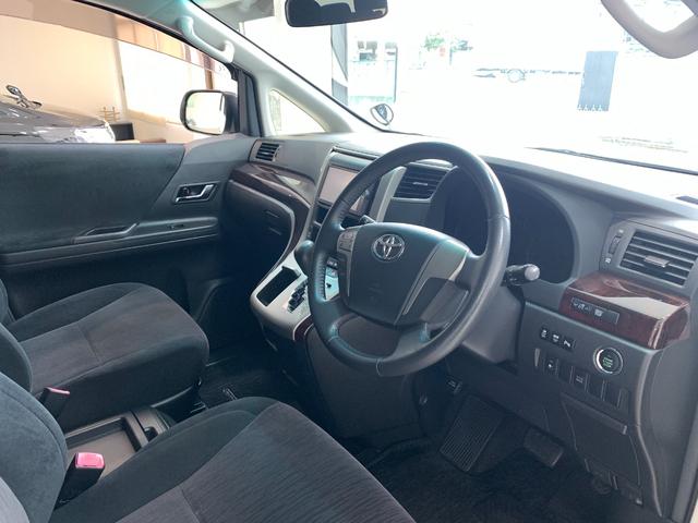 アルファード ２４０Ｓ　ワンオーナー　後期型　７人乗り　両側電動スライドドア　後席モニター　障害物ソナー　２列目オットマン　バックカメラ　ＥＴＣ　１８インチＡＷ　ブルートゥース　ＨＩＤヘッドライト　バックカメラ（64枚目）