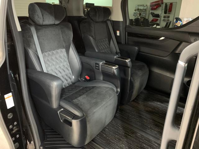 アルファード ２．５Ｓ　Ｃパッケージ　ワンオーナー　禁煙車　モデリスタフルエアロ　後席モニター　両側電動スライドドア　９インチナビ　純正１８ＡＷ　パワーバックドア　パワーシート　ＥＴＣ　ＬＥＤヘッド　ウッドコンビハンドル　バックカメラ（72枚目）