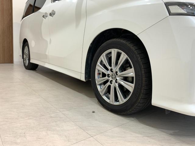 ヴェルファイア 2.5Z Aエディション ゴールデンアイズ ワンオーナー 禁煙車 両側電動スライドドア BIGX11インチ パワーバックドア AC100V プリクラッシュ レーダークルーズ ETC 純正18AW ハーフレザーシート Bカメラ オットマン(30枚目)