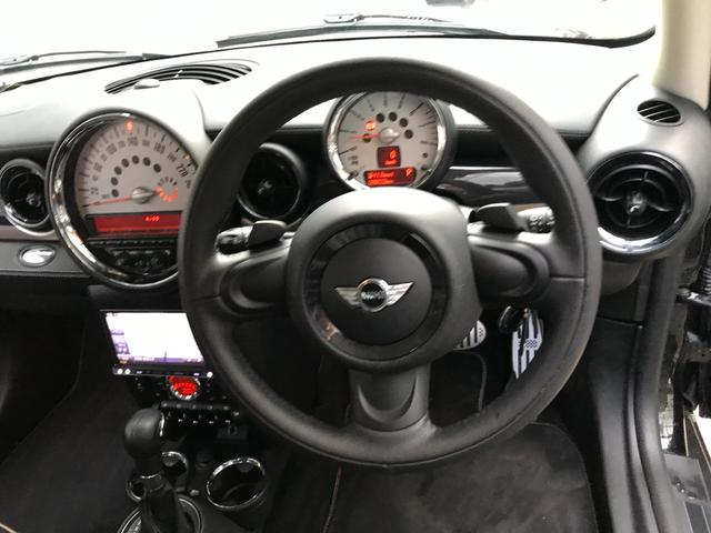 ＭＩＮＩ クーパー　クラブマン　特別限定車　ボンドストリート　黒色　革シート　パイオニアナビ　ＴＶ　付き　シートヒーター　キーレス　ＨＩＤライト　黒色ヘッドライト（26枚目）