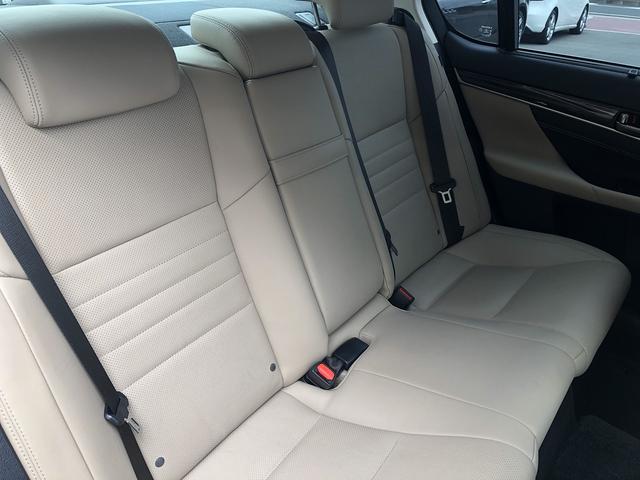 GS300h バージョンL 純正ナビ 三眼LEDヘッドライト ワンオーナー メモリー機能付パワーシート 前席シートエアコン 全席シートヒーター サンルーフ アダプティブクルーズコントロール ETC2.0 障害物センサー ドラレコ(11枚目)