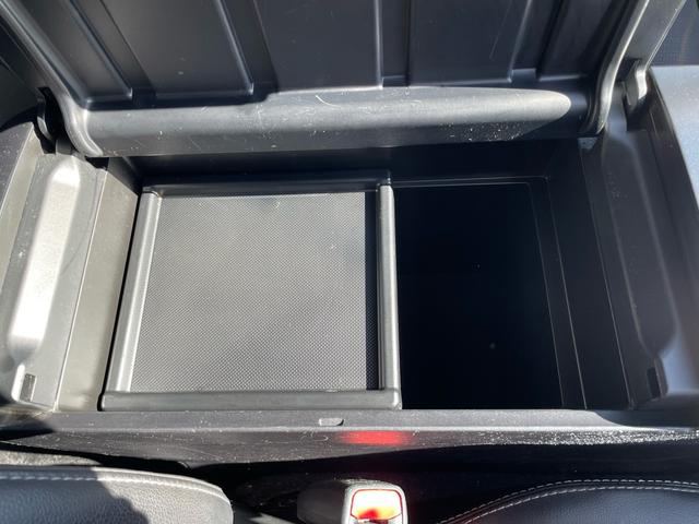 プリウスアルファ G ALPINEビッグX9インチナビ フルセグ AppleCarPlay バックカメラ ハーフレザーシート ETC パワーシート クルーズコントロール LEDヘッドランプ フロントフォグランプ(20枚目)