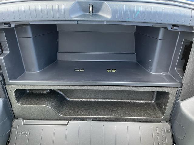 プリウスアルファ G ALPINEビッグX9インチナビ フルセグ AppleCarPlay バックカメラ ハーフレザーシート ETC パワーシート クルーズコントロール LEDヘッドランプ フロントフォグランプ(32枚目)